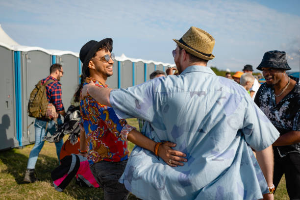 Best Portable toilet rental cost  in Huron, CA